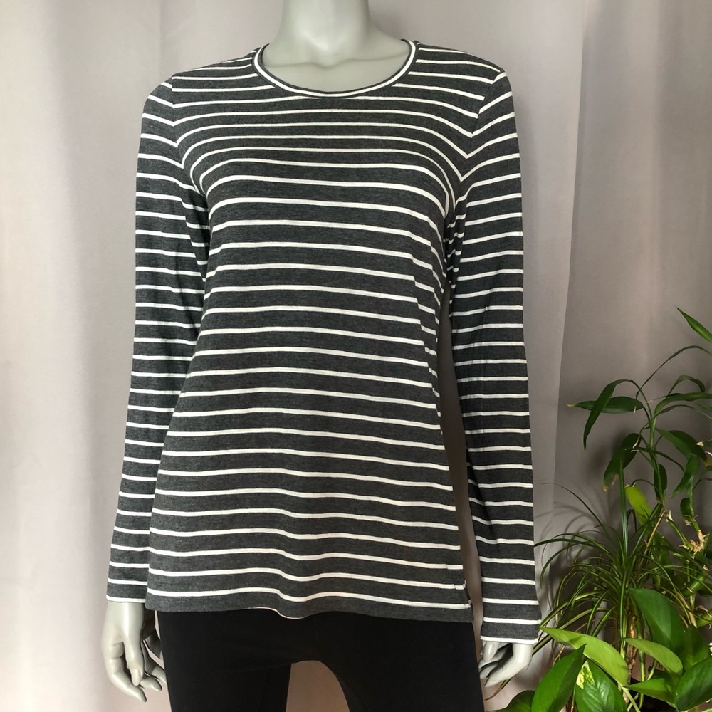 🆕 BANANA REPUBLIC Modal Crew Neck Tee